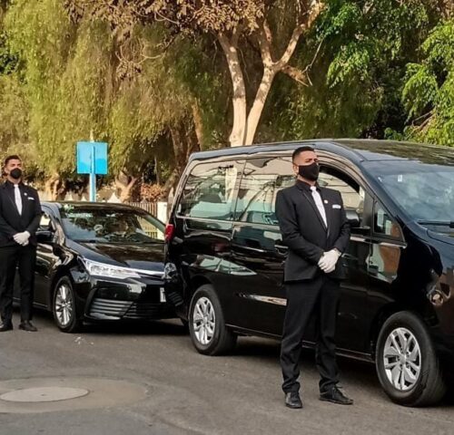 Autos de acompañamiento